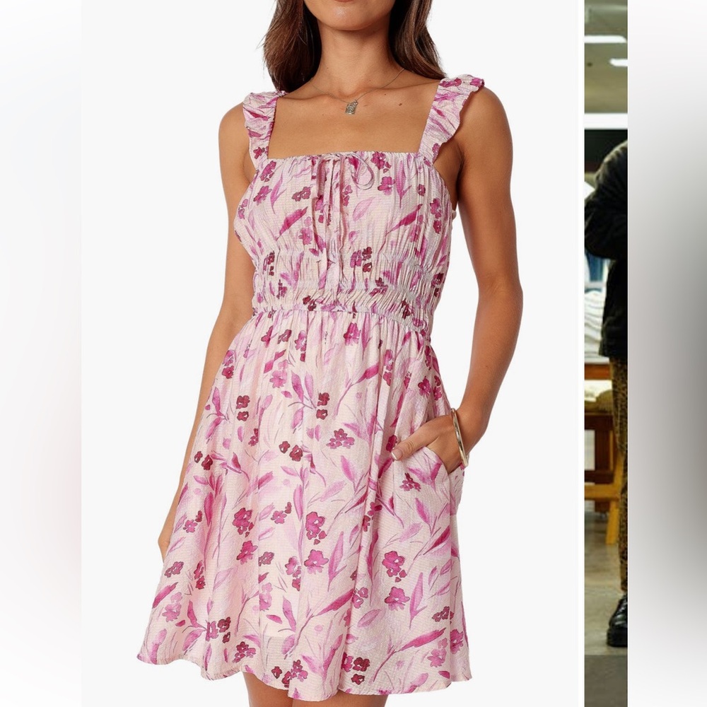 Petal & Pup Scout Floral Shirred Minidress- size Large